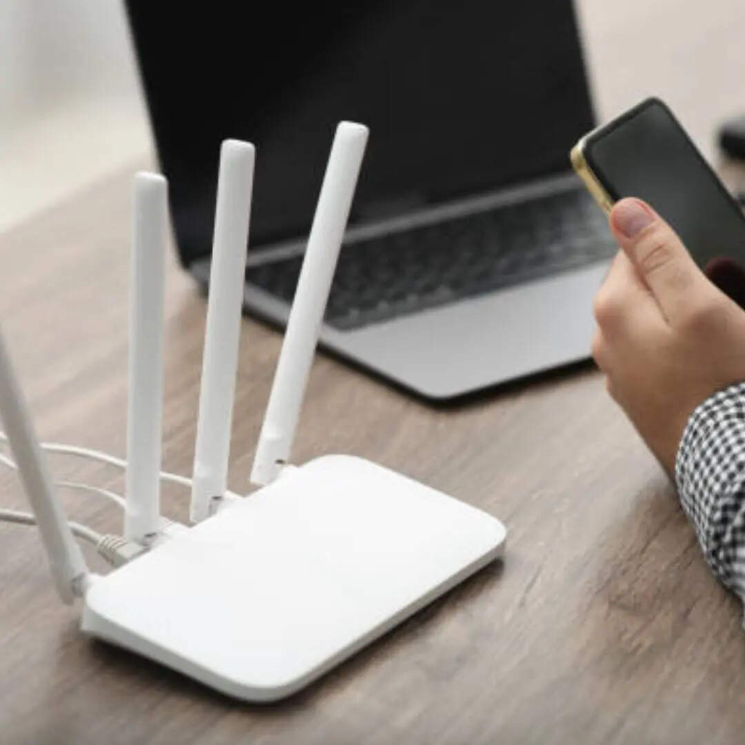 क्या WiFi राउटर में सिक्का रखने से इंटरनेट स्पीड बढ़ती है? जानें कितना ...