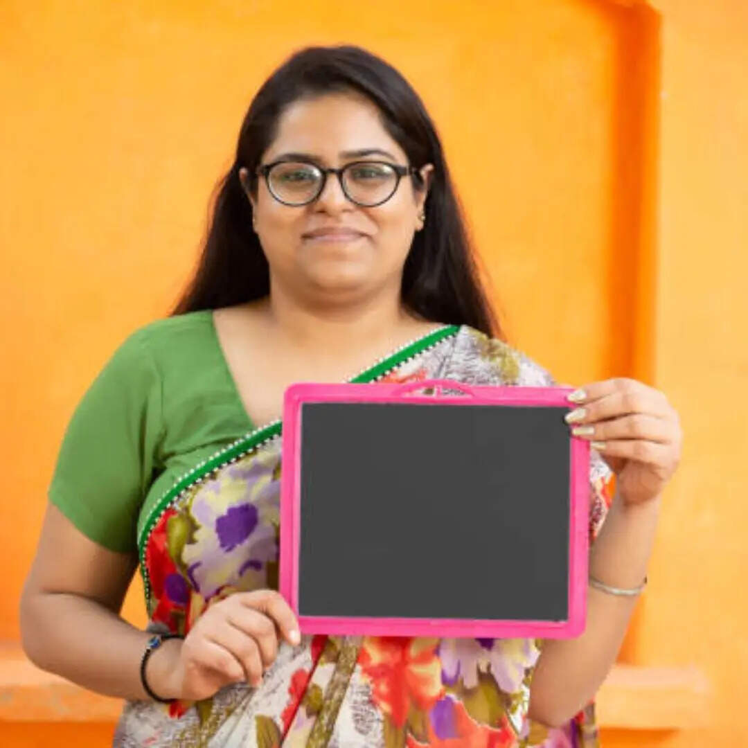 आदेश मानना जरूरी होता है