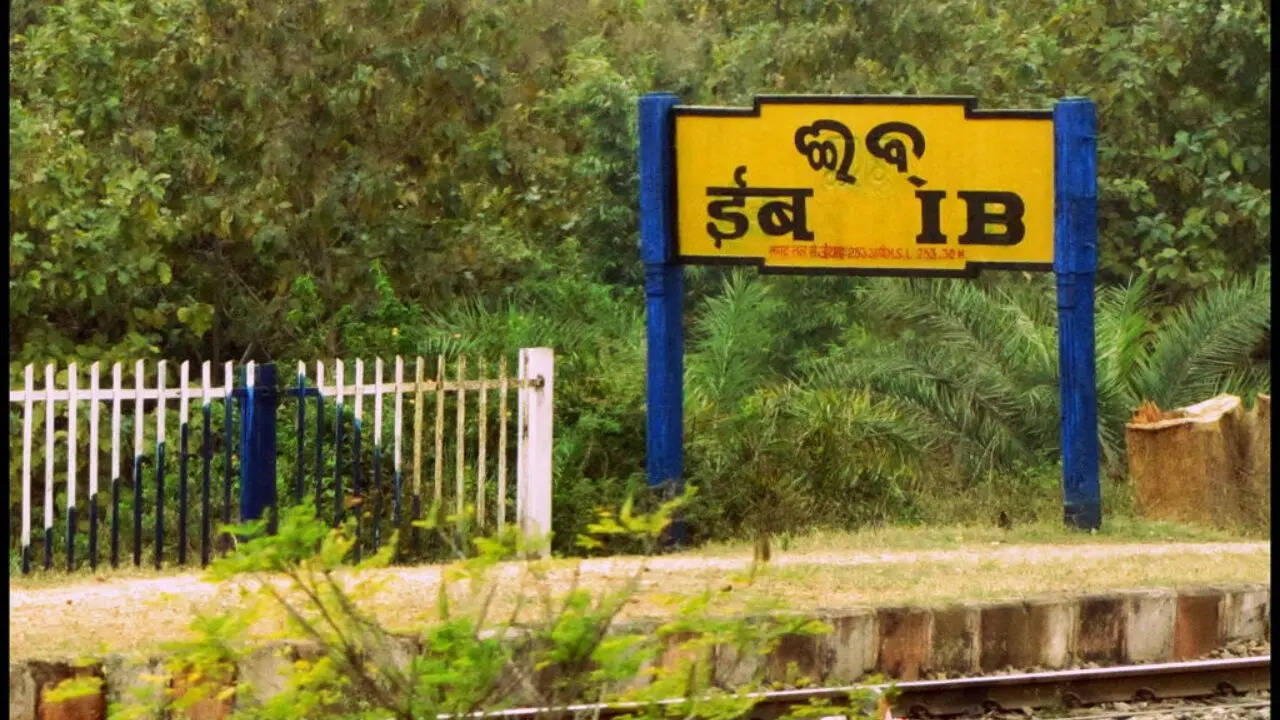​​इसका नाम पास की 'ईब' नदी के नाम पर