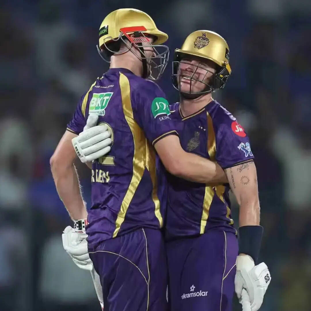KKR के लिए एक पारी में सबसे ज्यादा छक्के