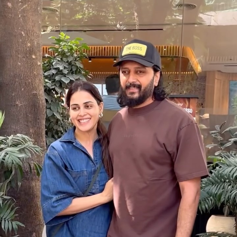 क्यूट लगी रितेश-जेनेलिया की जोड़ी
