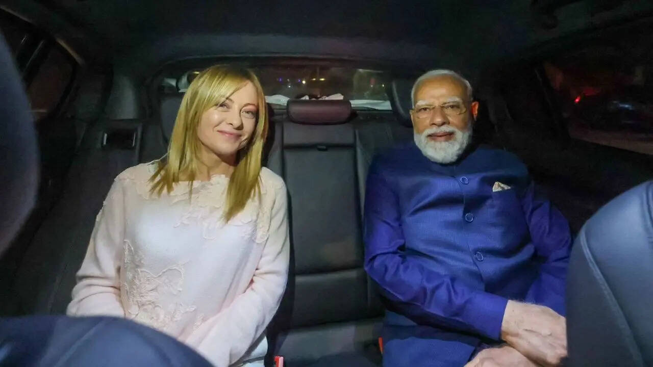 मोदी की इटली यात्रा 