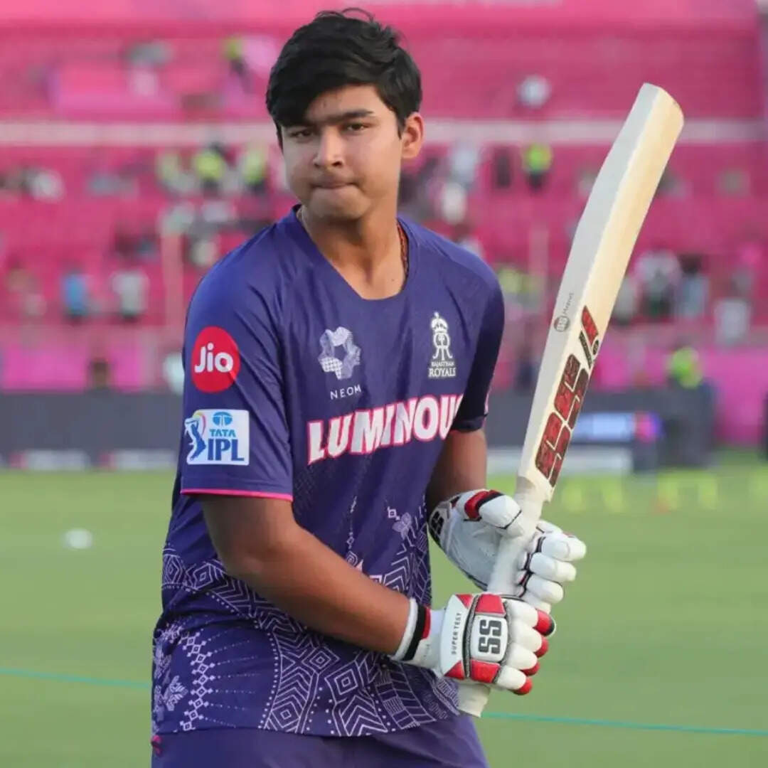 T20 लीग इतिहास में सबसे कम उम्र में कॉन्ट्रैक्ट