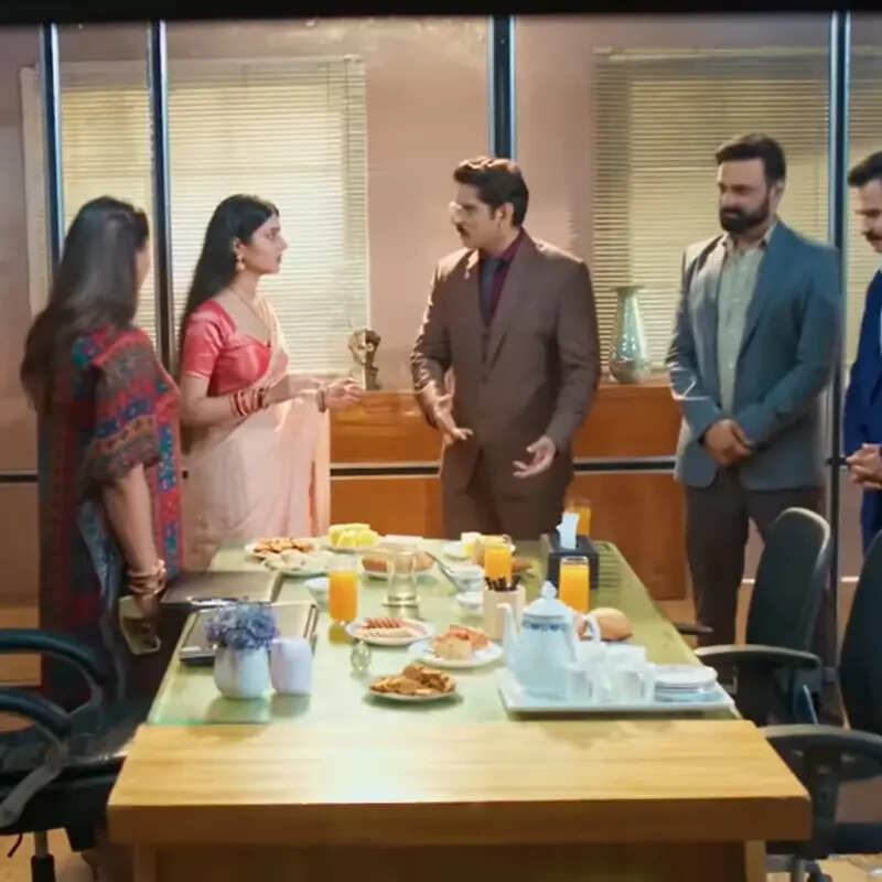 ऑफिस में दिशा करवाएगी बेइज्जती