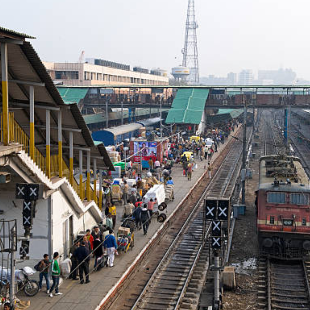 13,523 ट्रेनें