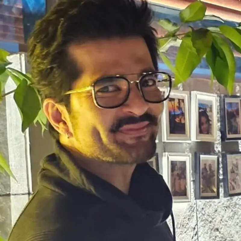 राकेश बापट