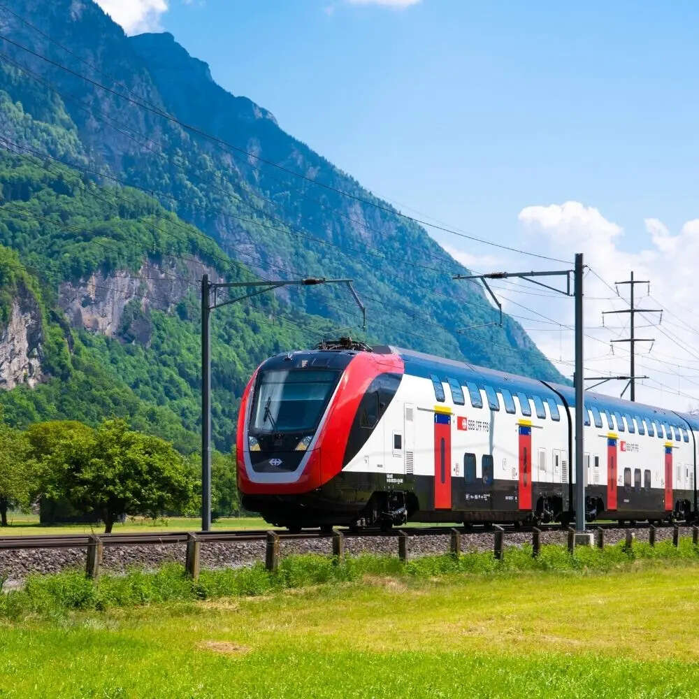 केवल 20 से 25 प्रतिशत टिकट ही हो रहे थे कंफर्म