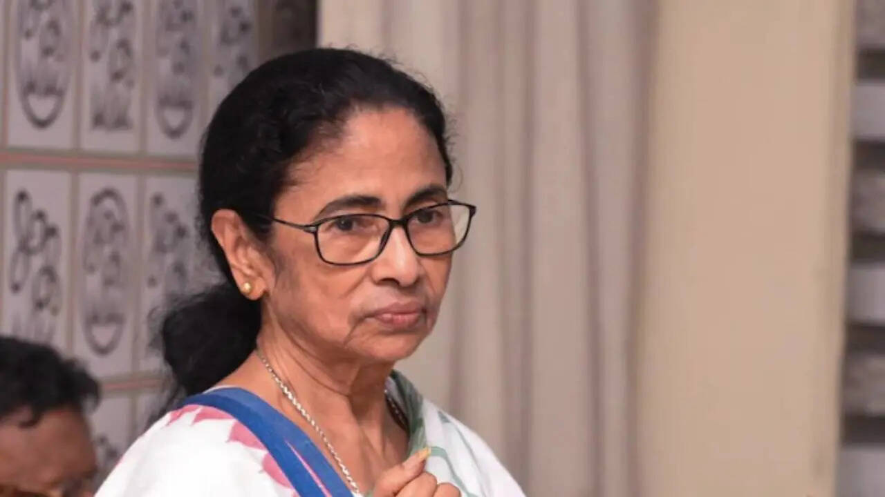 विधानसभा चुनाव में हार के बाद ममता बनर्जी अलग-थलग