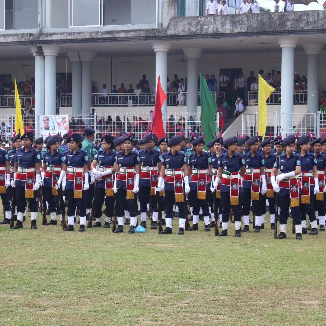 UPSC की तैयारी छोड़ चुना सेना का रास्ता