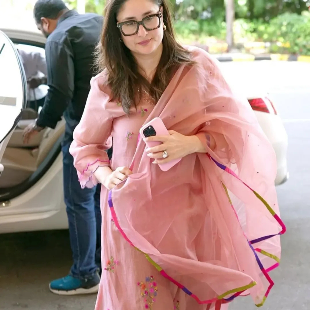 सिंपल आउटफिट बन जाती है खास