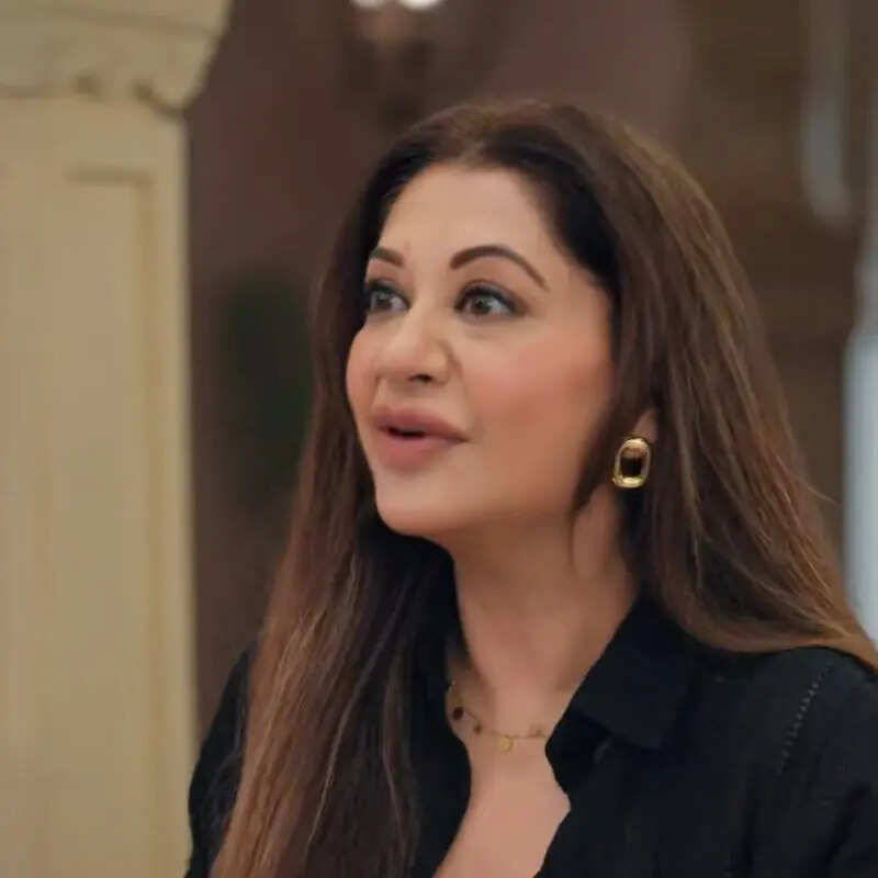 नंदिनी के चरित्र पर कीचड़ उछालेगी दामिनी