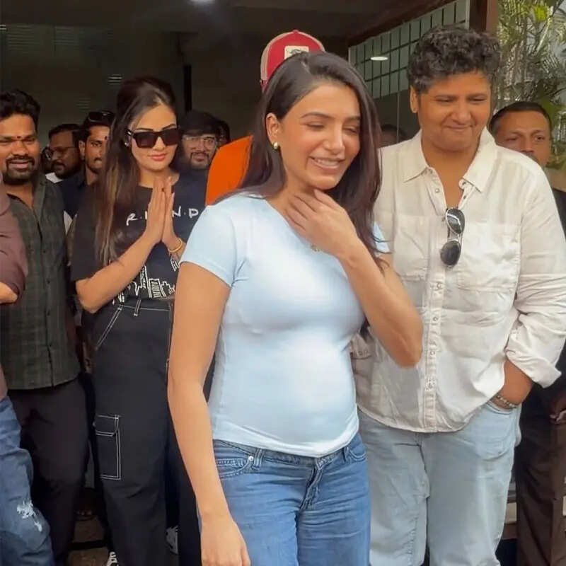 केक कटिंग के साथ सामंथा ने दिखाया अपना बेबी बंप