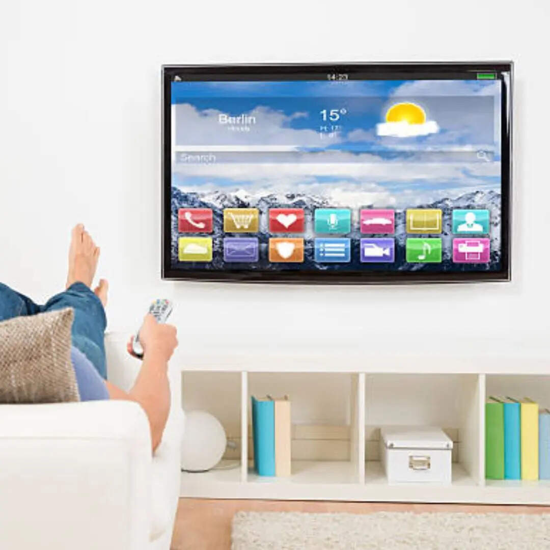 फ्लिपकार्ट ने OLED डिस्प्ले वाले स्मार्ट टीवी पर सिर्फ फ्लैट कटौती नहीं की है बल्कि कंपनी ग्राहकों को तगड़े बैंक ऑफर्स और पुराने स्मार्ट टीवी पर अच्छे एक्सचेंज ऑफर भी दे रहा है। आइए आपको 55 इंच OLED डिस्प्ले स्मार्ट टीवी पर मिलने वाले कुछ धमाकेदार ऑफर्स के बारे में बताते हैं।