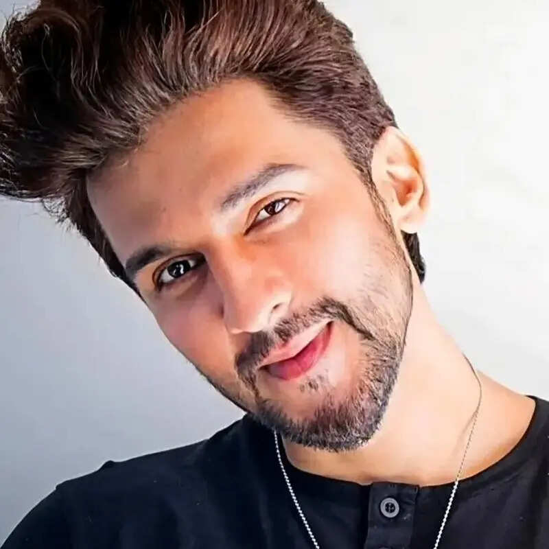 मनीष रायसिंघानिया की वापसी