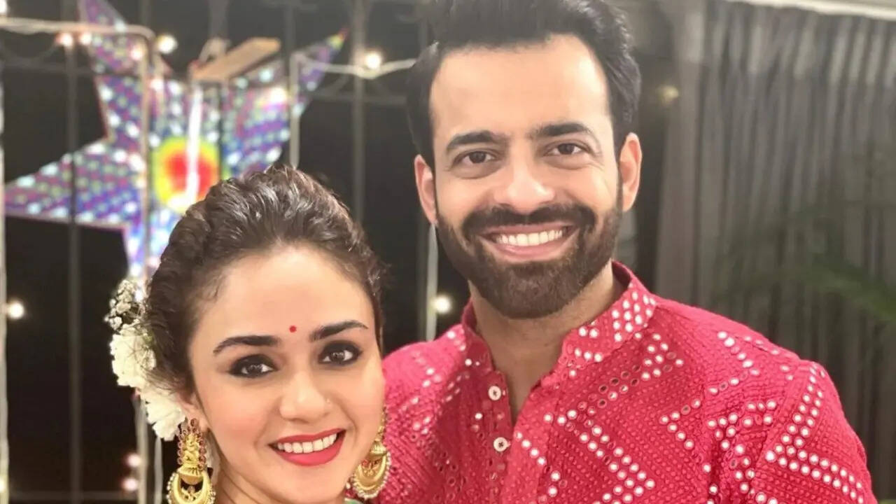 himanshu malhotra amruta khanvilkar
