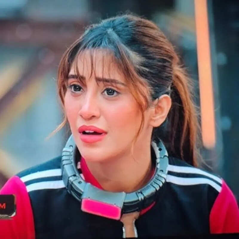 Lock UPP 2: जूरी के निशाने पर आईं शिवांगी जोशी