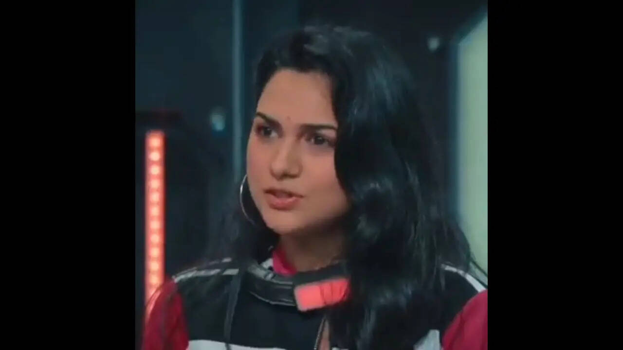 akanksha chamola