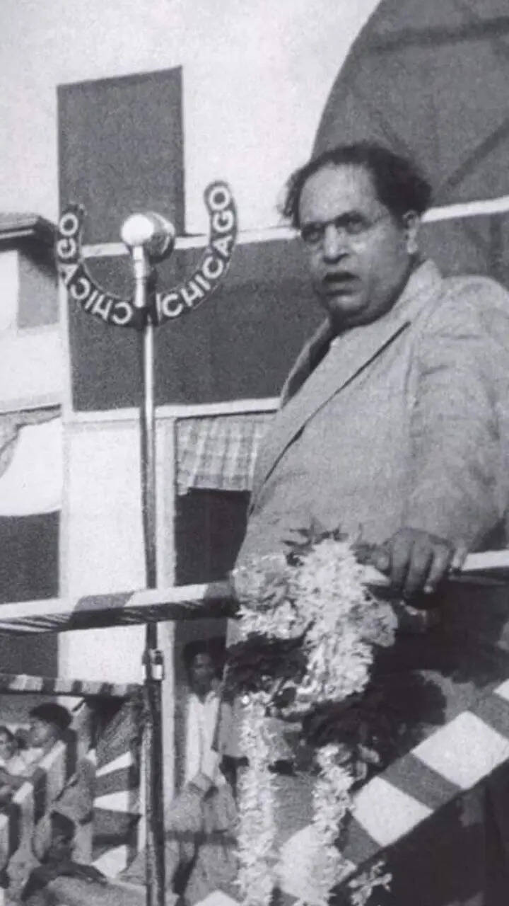 डॉ. भीमराव अंबेडकर (Source: Wikipedia)