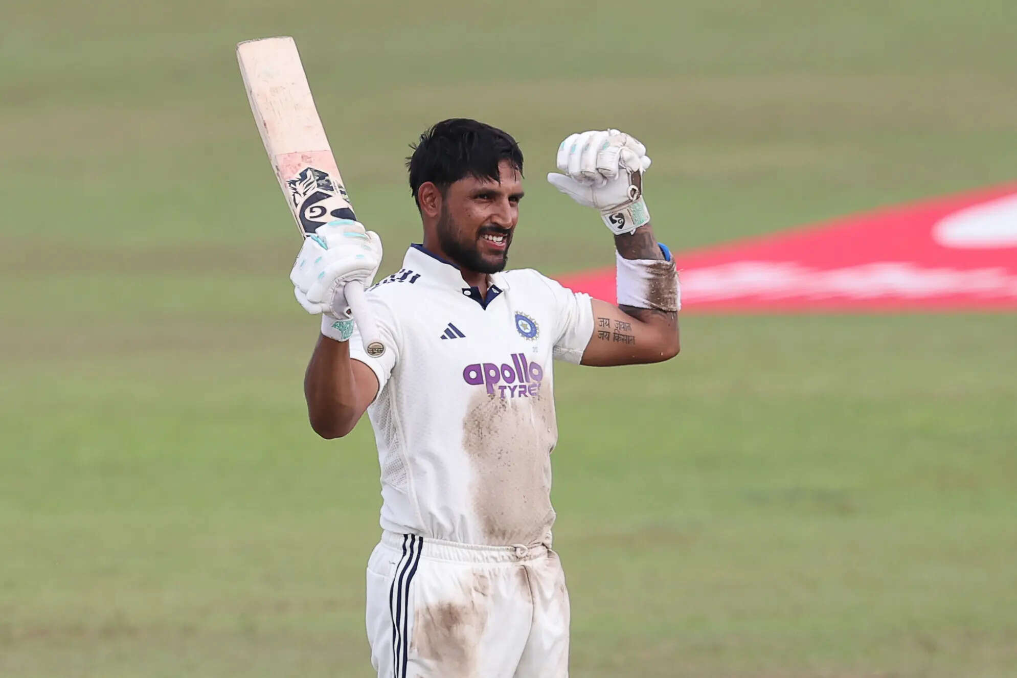शतक बनाने के बाद ध्रुव जुरैल। फोटो- BCCI