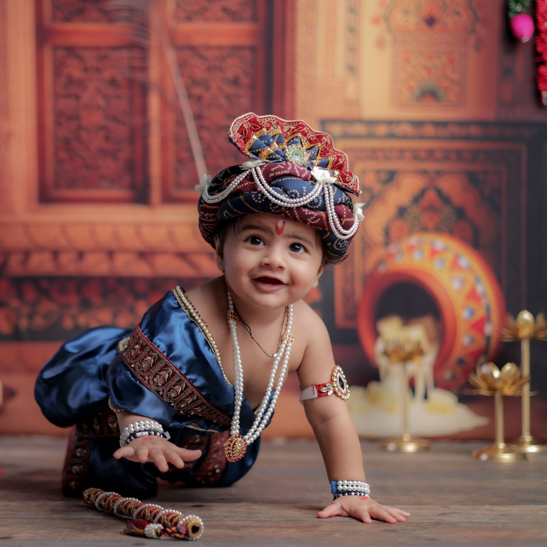 ​माखन के लिए कृष्ण करते थे नटखट लीला​