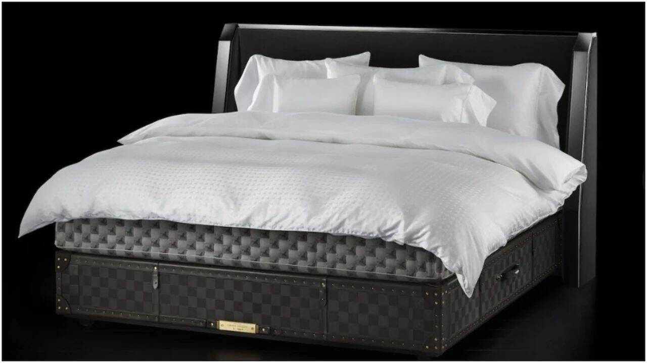 Hastens Grand Vividus Bed