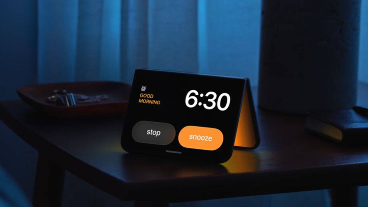 iPhone Duo Display
