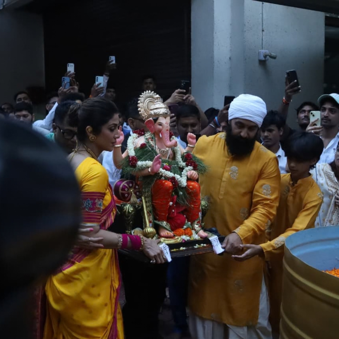 नाक की नथ