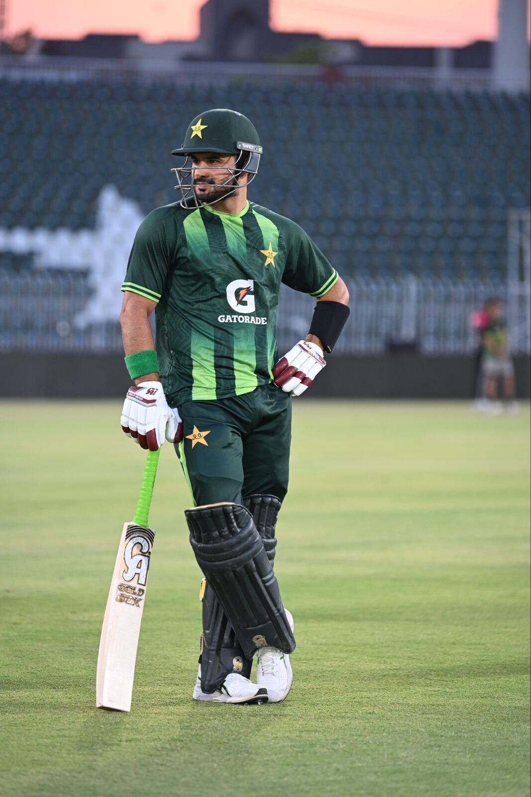 Farhan, फोटो-PCB