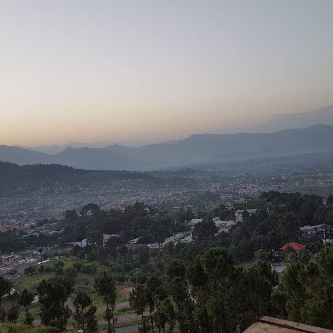 ​जरूरी दवाइयां और सामान साथ रखें​