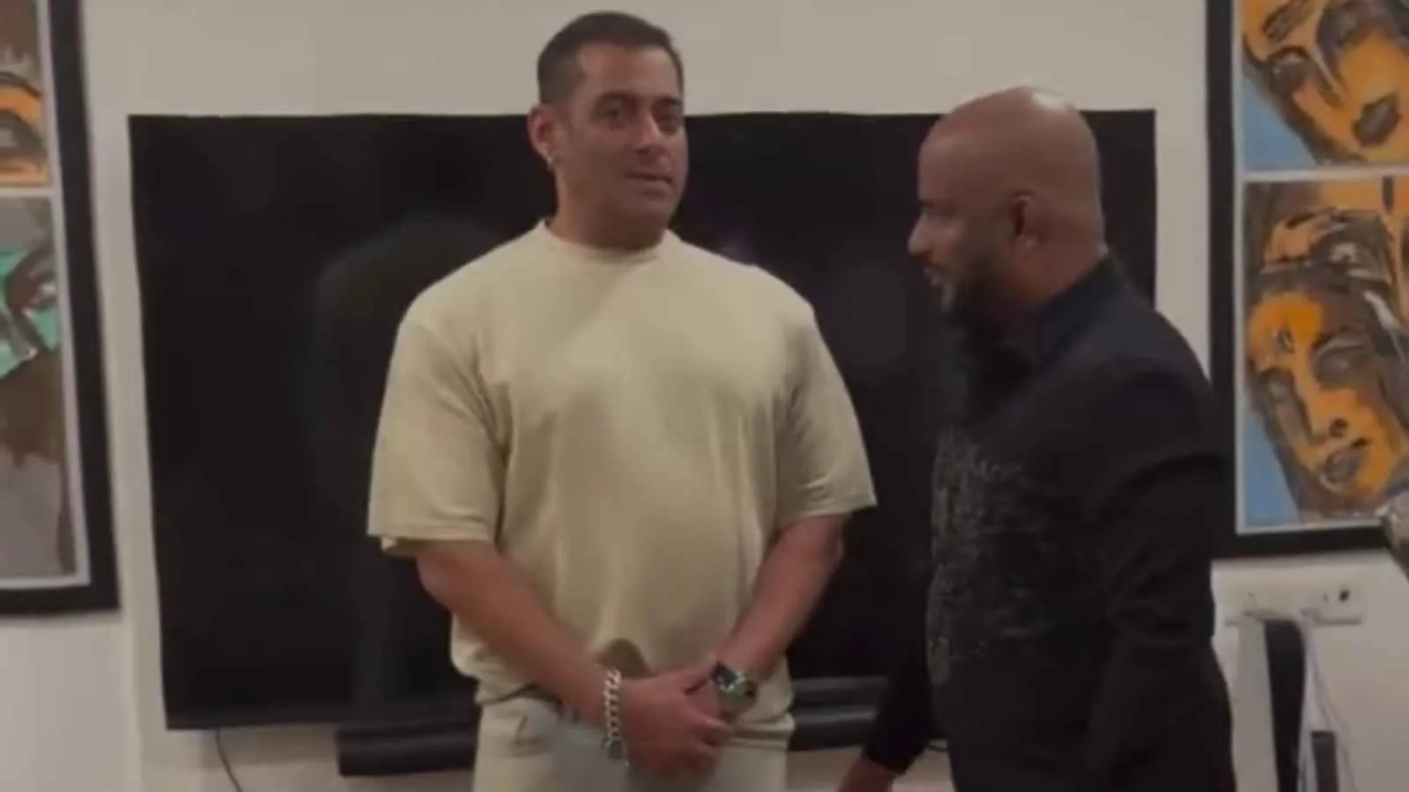 Salman Khan With PM Sai Prasad