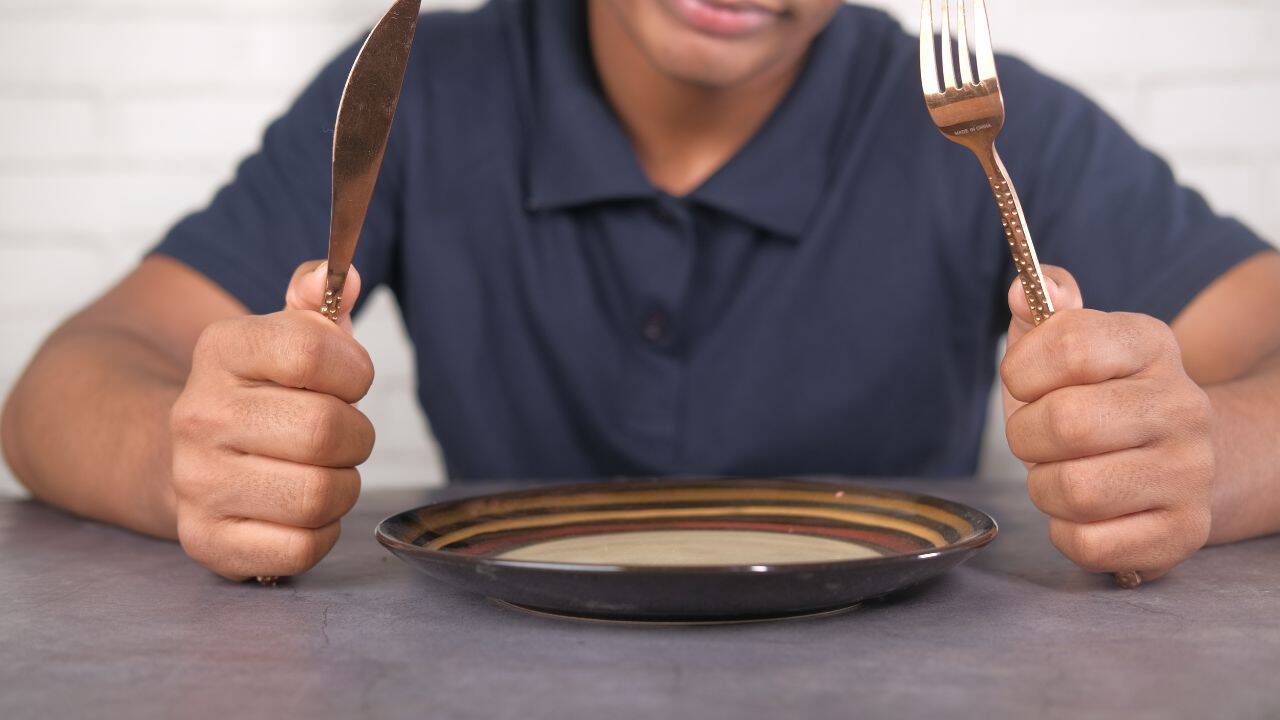 भूख कम है तो थोड़ा-थोड़ा खाएं