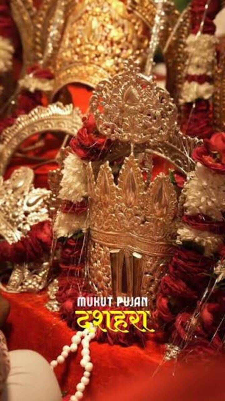 हर साल मुकुट पूजन के साथ होती है रामलीला की शुरुआत