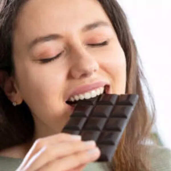 डार्क चॉकलेट