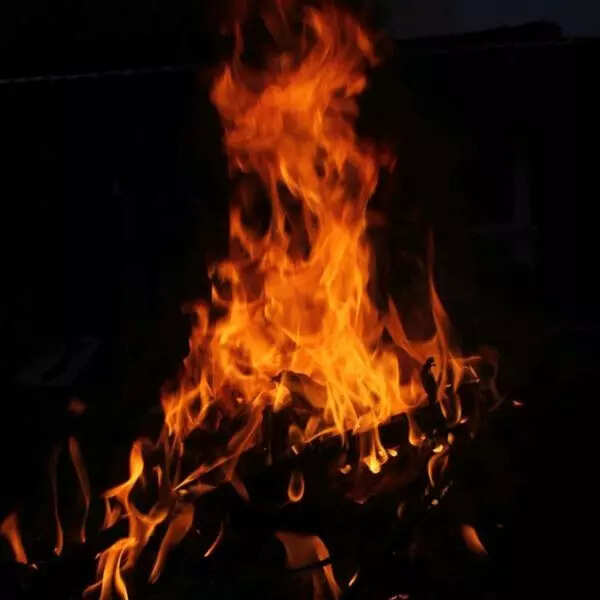 आय से ज्यादा व्यय होने पर