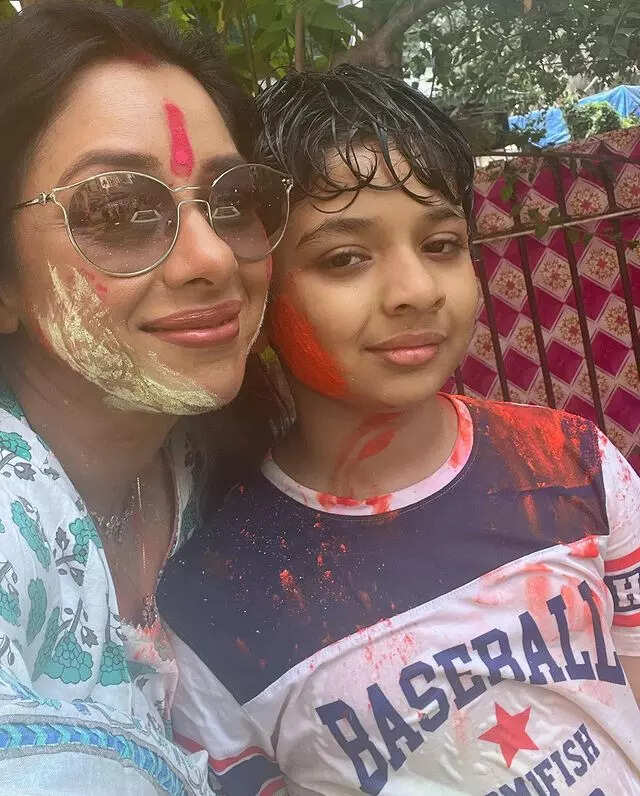 बेटे के साथ रुपाली गांगुली
