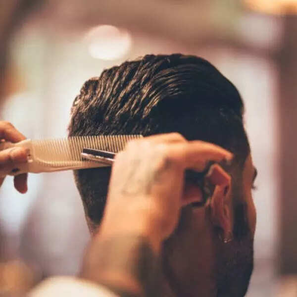 नहीं काटें बाल-नाखून