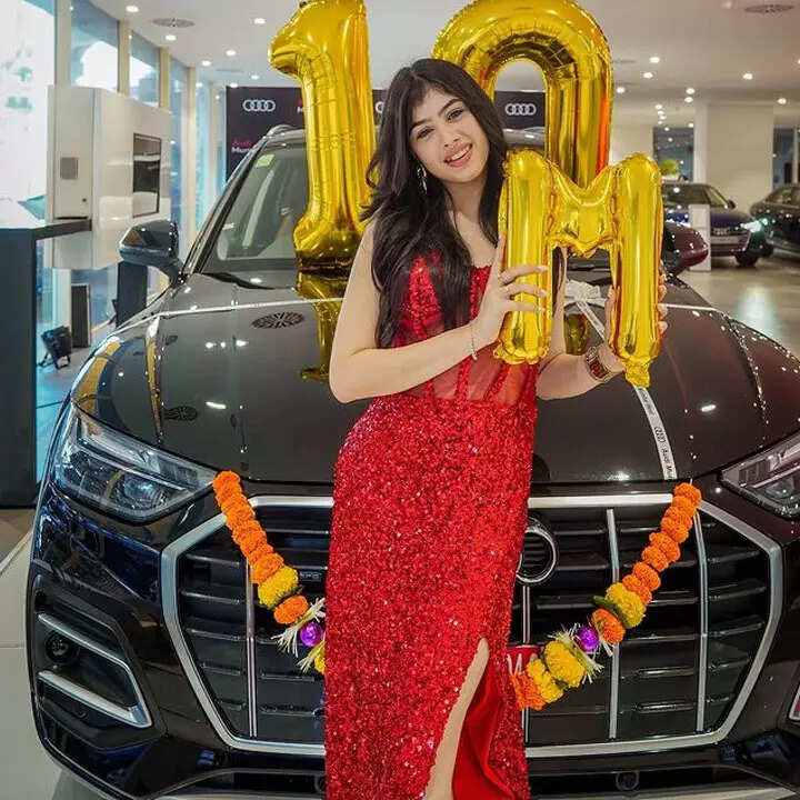 लाखों की है ये लग्जरी कार