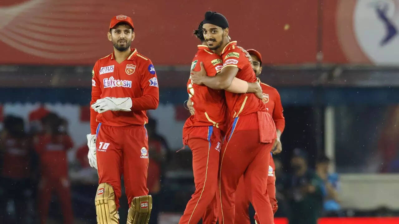 पंजाब ने 7 रन से जीता पहला मैच