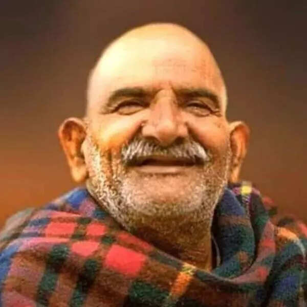 नीम करोली बाबा ने सुखी जीवन के लिए चार सूत्र बताए हैं।