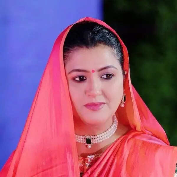 गुजरात में हैं हिंदुत्व की पोस्टरगर्ल