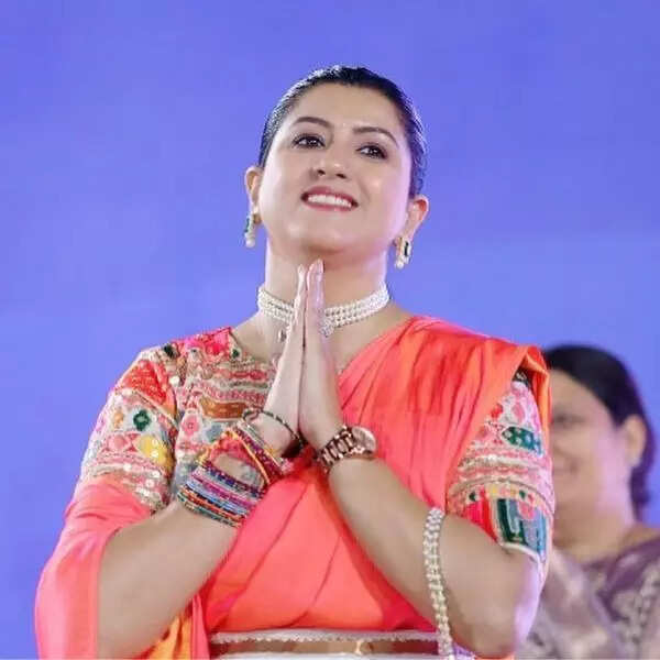 सरनेम में हिंदुस्तानी लिखने के पीछे है यह वजह