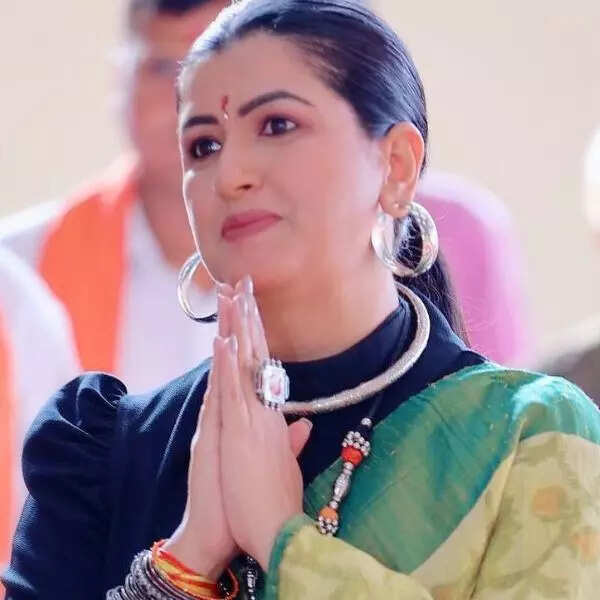 हिंदुस्तानी होने के साथ इसलिए खास है सरनेम