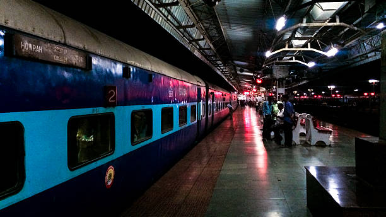 1853 में चली थी देश की पहली ट्रेन