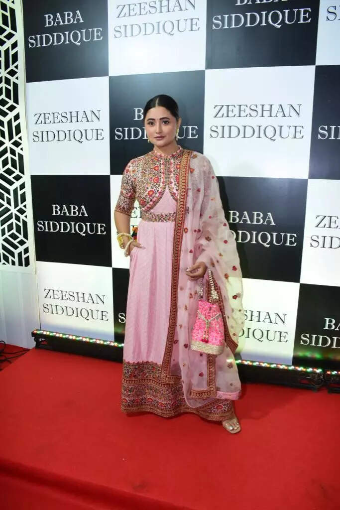 रश्मि देसाई Rashmi Desai