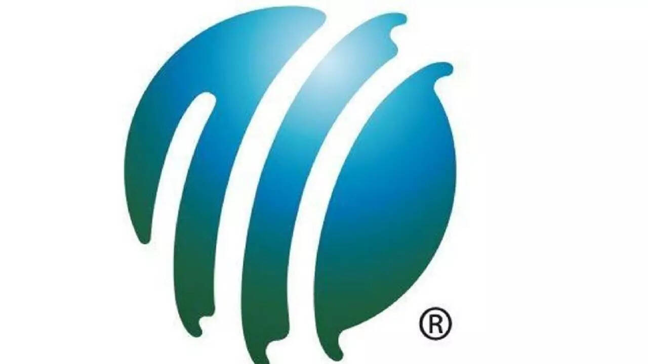 Mike Atherton makes allegations on ICC