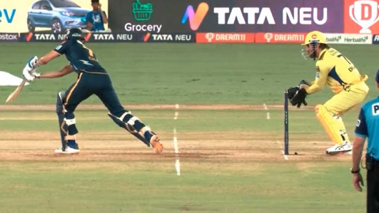 IPL 2023, MS Dhoni stumping of Shubman Gill goes viral