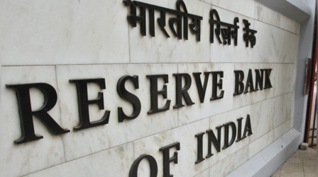 RBI सिर्फ दरों को थामे है, महंगाई में स्थाई कमी लाने के लिए लंबा रास्ता तय करना है: शक्तिकांत दास
