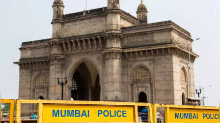 मुंबई पुलिस के पास फिर आया धमकी भरा फोन, कॉलर बोला- 'लोकल ट्रेन में होंगे सीरियल ब्लास्ट'
