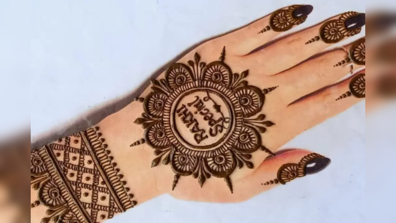 Simple mehndi designs