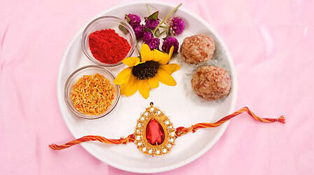 Rakhi Puja Thali : इस तरह से सजाएं राखी की थाली,यहां देखें पूरी लिस्ट